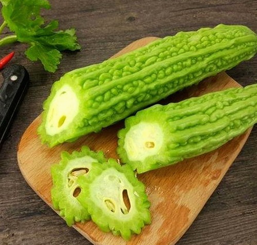 重金包场舞蹈室，母狗兔兔大胆挑战极限人设